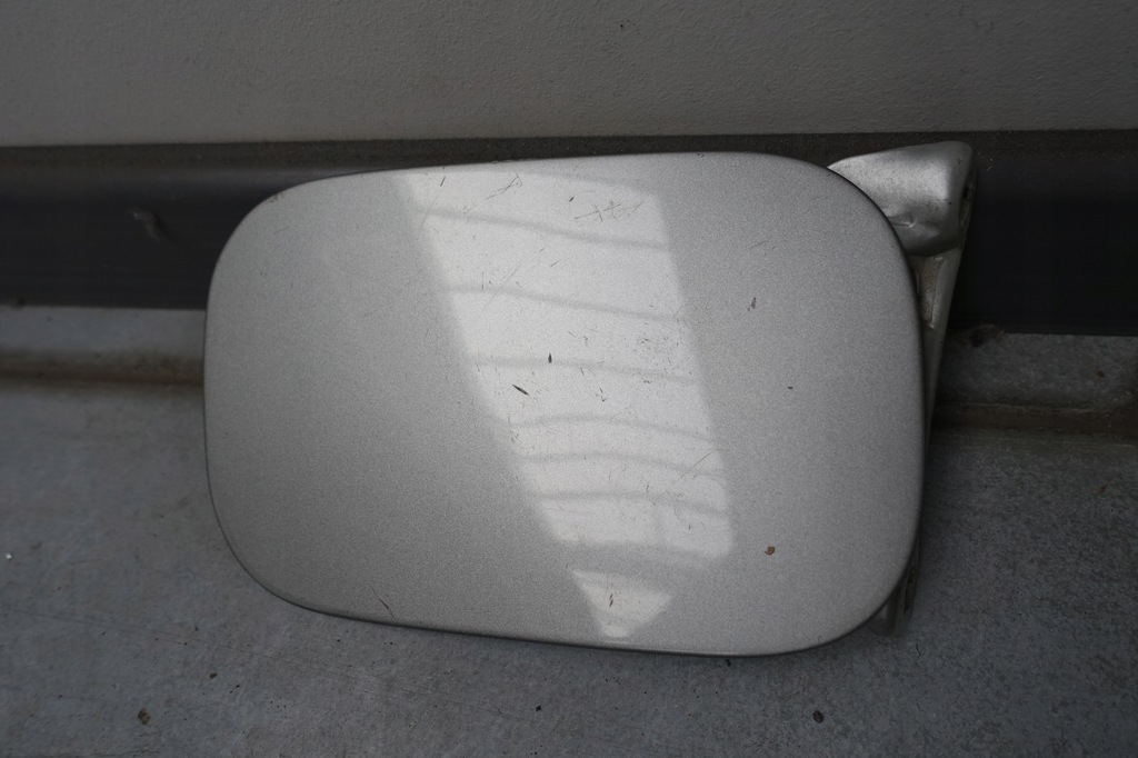 фото №1, Audi a4 b6 кришка заливної пального ,,małysz''