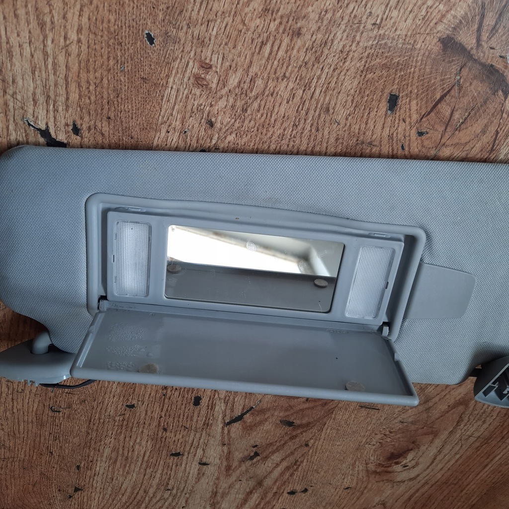 фото №11, Козирок захист права jaguar xf szary