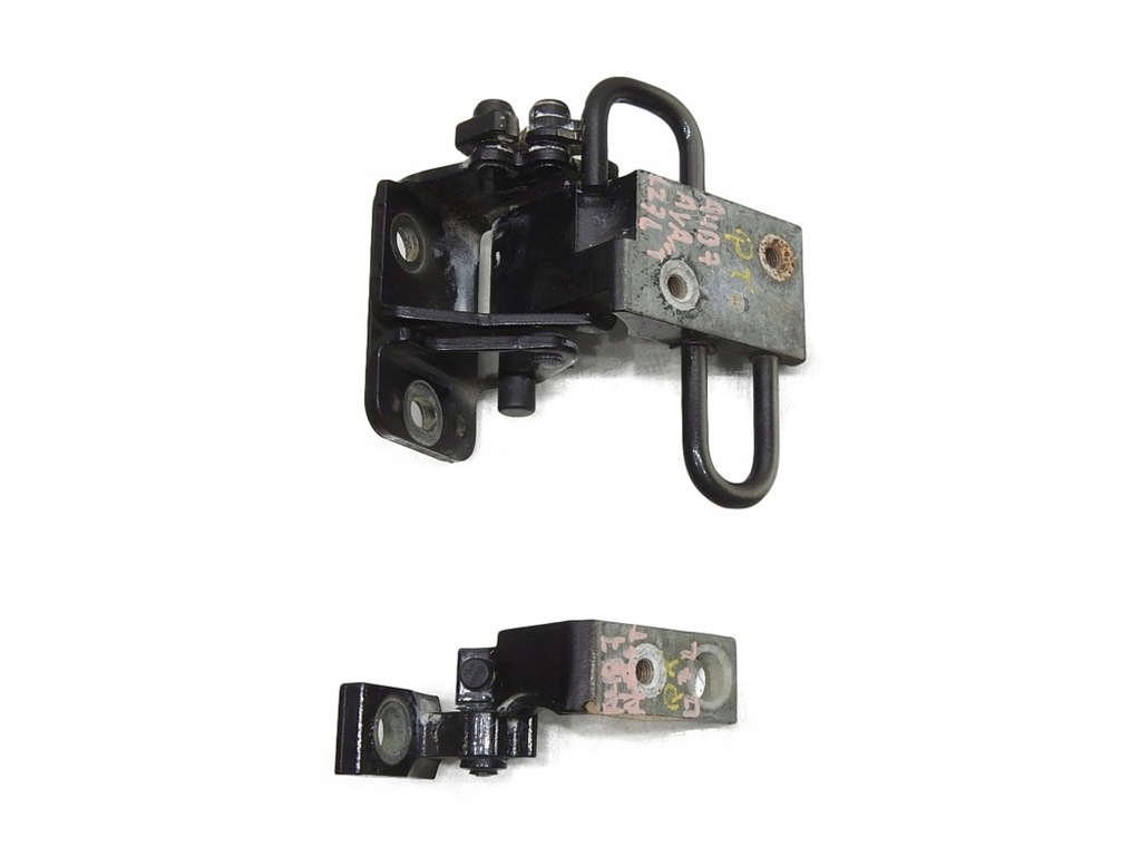 фото №1, Петля петли дверь правый задняя lz7l a4 b7