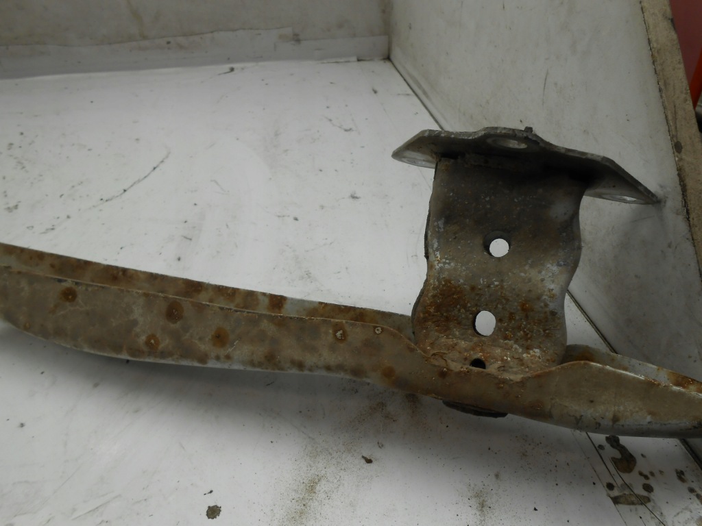 Renailt kangoo i усилитель бампера балка задняя 9358192op 9358193or Цена