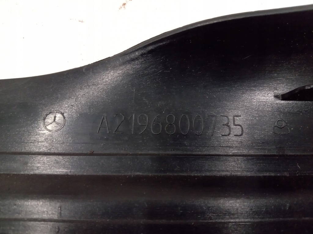 Молдинг накладка порог левый правый задний  mercedes w219 Оригинал
