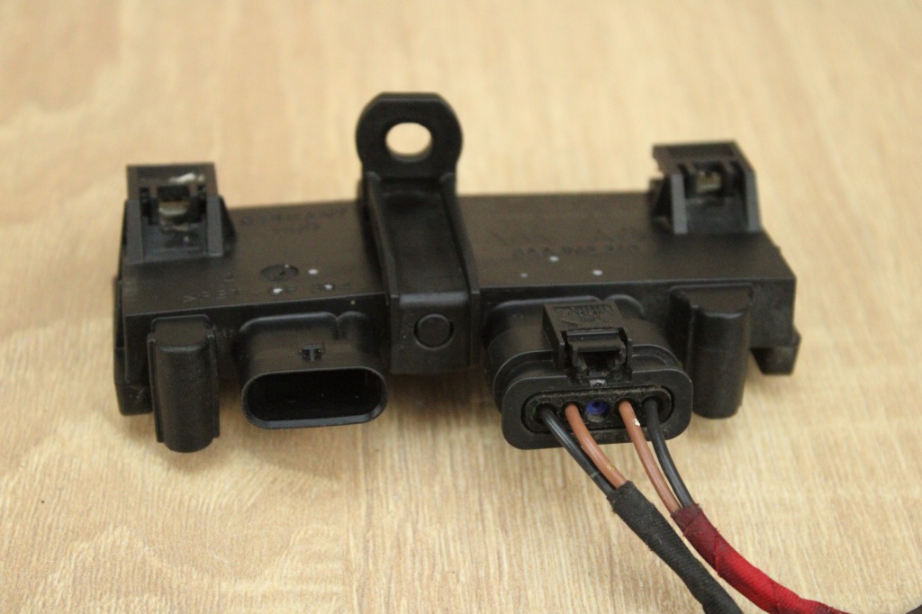 Оригинал  модуль блок управления датчик открывания крышки audi a7 c7 3aa962243d 32km! Киев