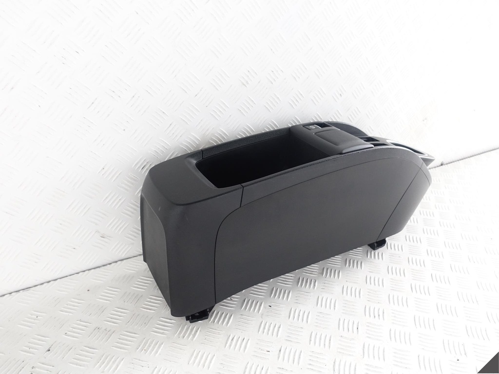 фото №8, Bmw i3 i01 тунель середній підлокітник чорний eu