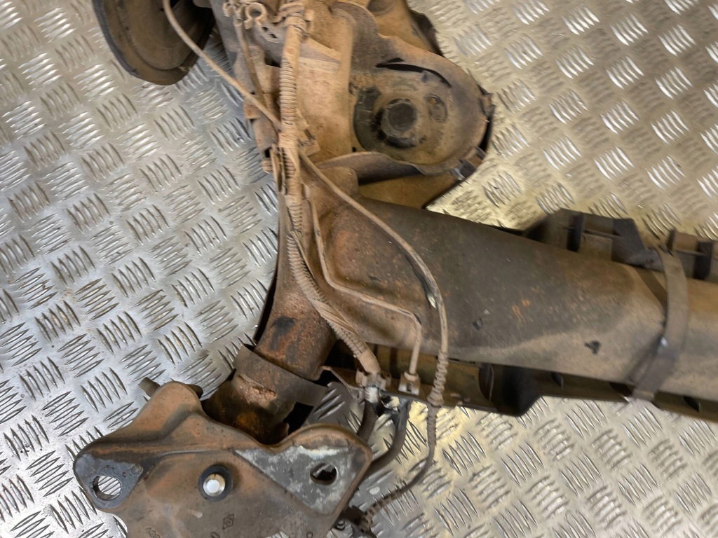 Балка задня renault talisman 555019479r в Україні