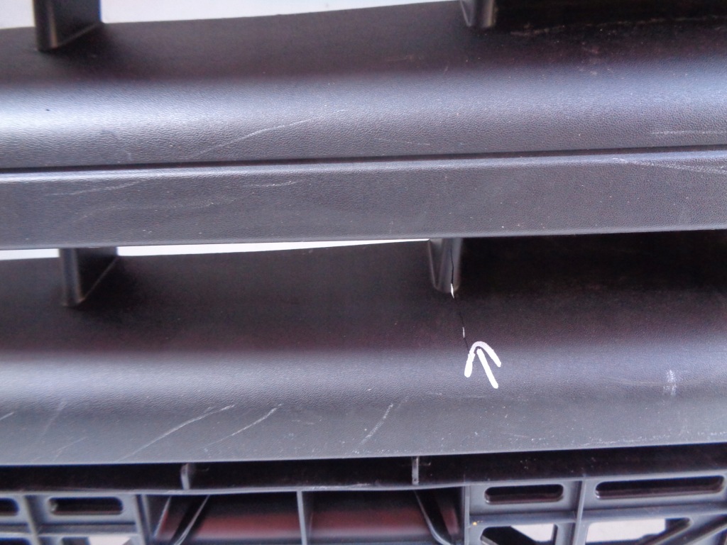 фото №2, Решётка радиатора решётка радиатора vw crafter 2e 2e0 10- lift