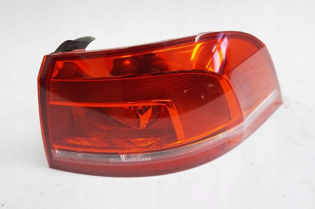 фото №1, Лампа правая задняя vw passat b7 3af945096a