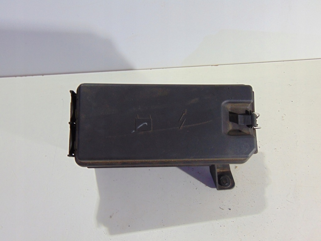 фото №1, Корпус коробка предохранителей w164