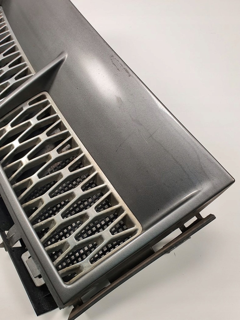 фото №2, Land rover оригінальний номер ck1ua vouge решітка крила впуск