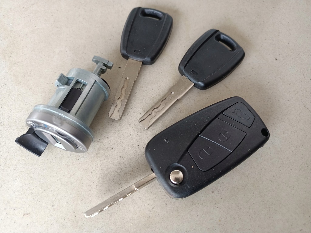 фото №11, Замок запалювання вкладиш замка запалювання alfa romeo 156 2.5 3.2 gta