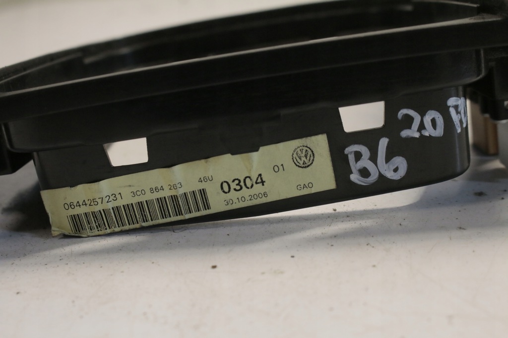 фото №13, Бардачок полиця dekor vw passat b6