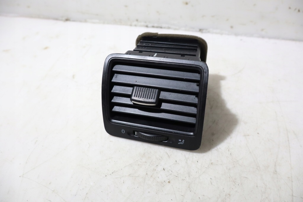 фото №3, Решітка обдув ліва volkswagen golf v