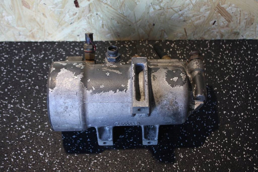 фото №1, Scania r основа корпус фільтра пального 1500085