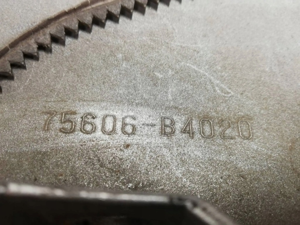 фото №7, Daihatsu terios ii молдинг крыла левая задняя