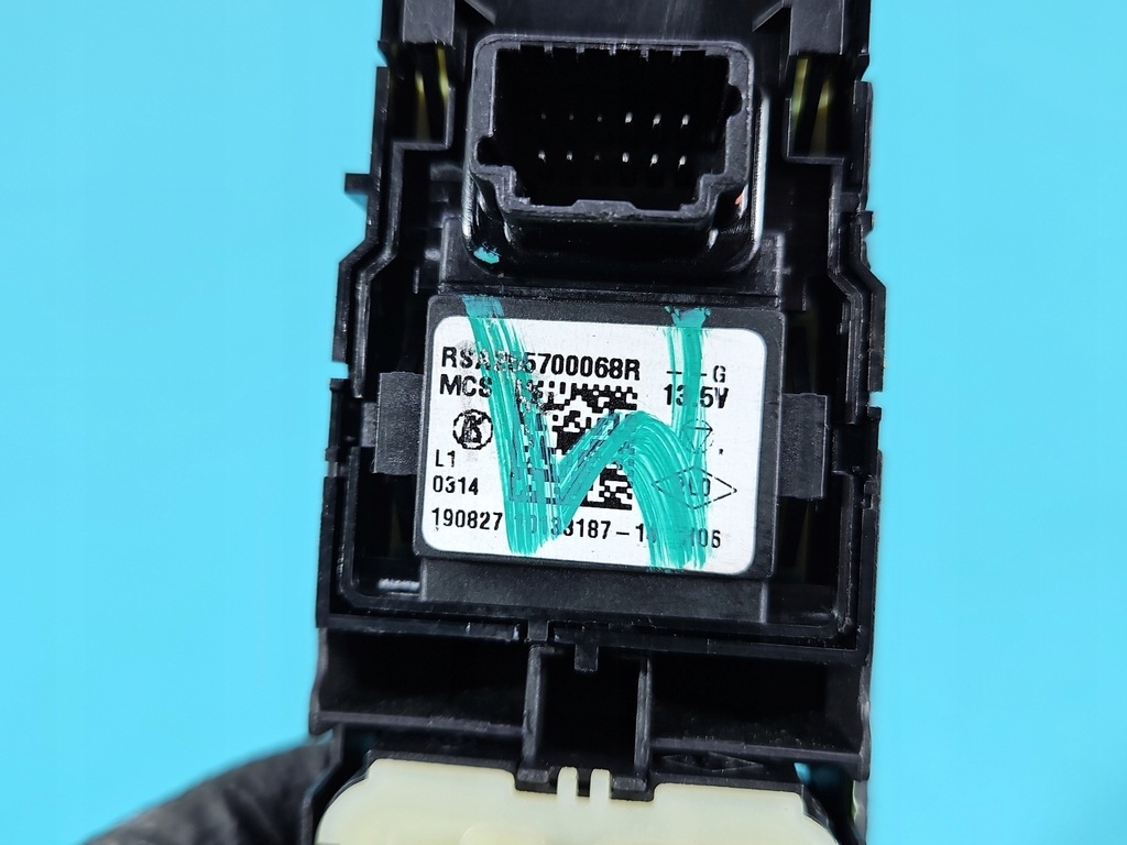 фото №8, Переключатель окон renault captur i a255700068r eu