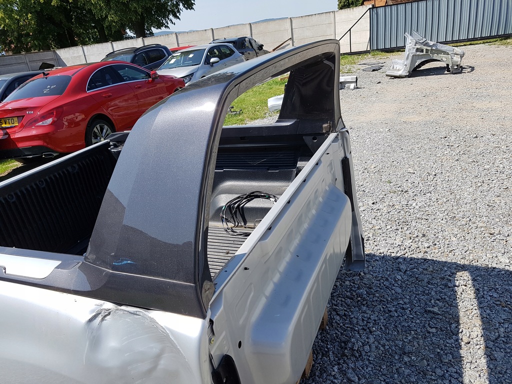 фото №8, Ford ranger iv v 2021 кузов обшивка задняя