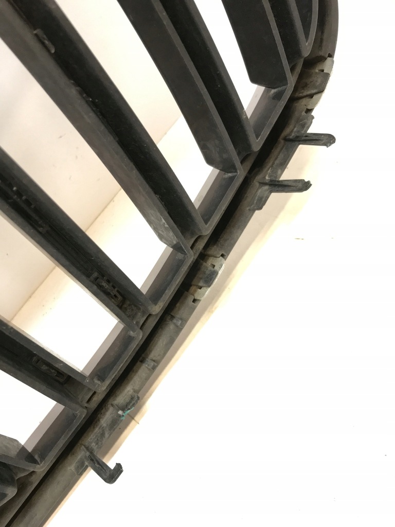 фото №13, Решётка радиатора решётка радиатора решётка радиатора volvo s90 v90 s pod камера 31425408 31383895 31425858