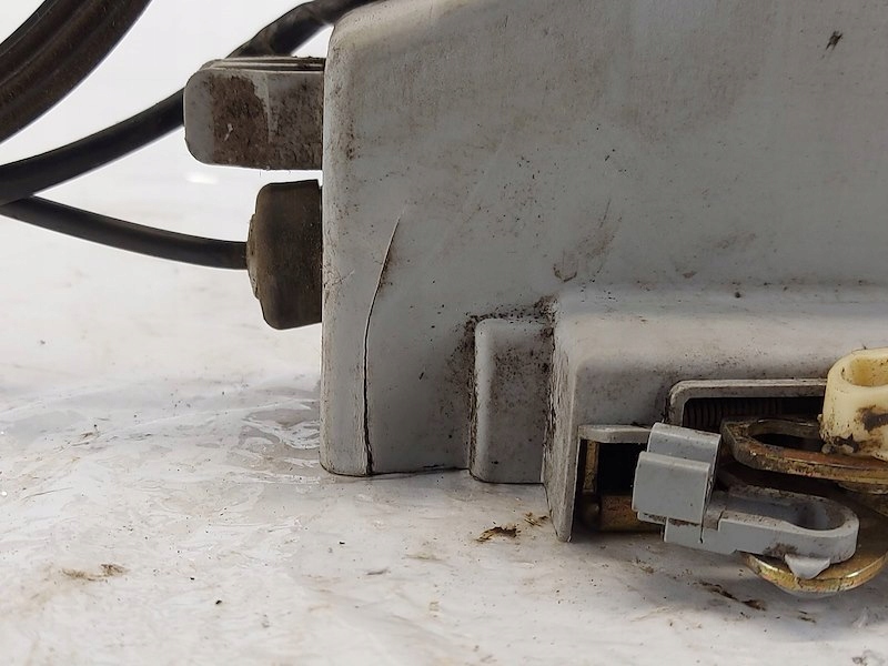 фото №9, Замок дверь правый перед передний ford puma i mk1 coupe ec_ 6+2pin