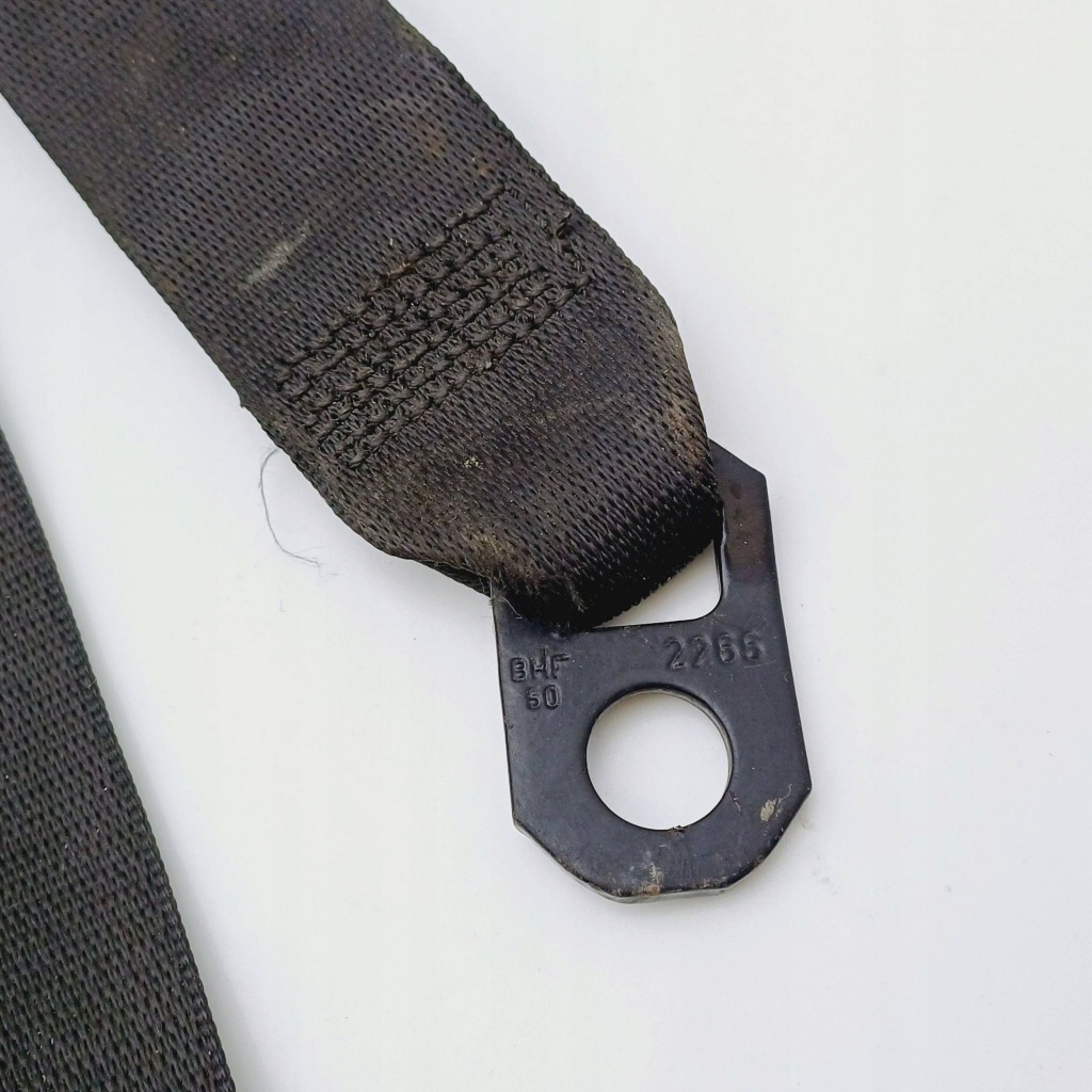 Ремінь безпеки лівий перед smart forfour 5d a4548600585 mn164665 nr1230 Доставка