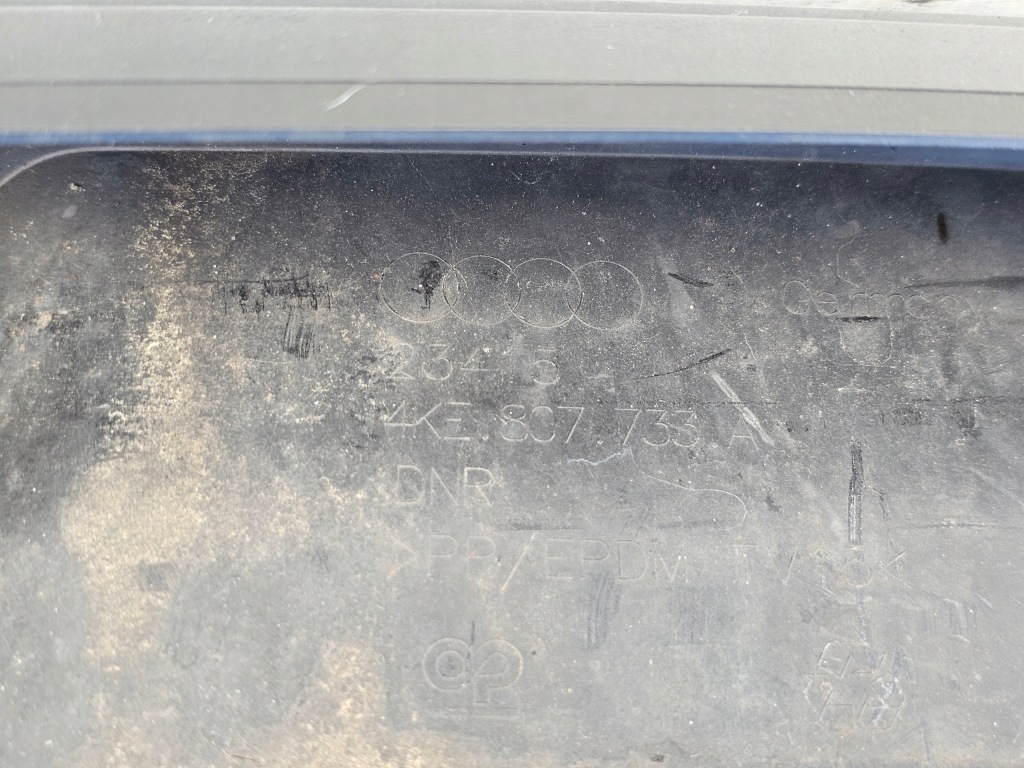 фото №16, Dół бампера спойлер бампер audi e-tron 4ke 22- перед передний решётка