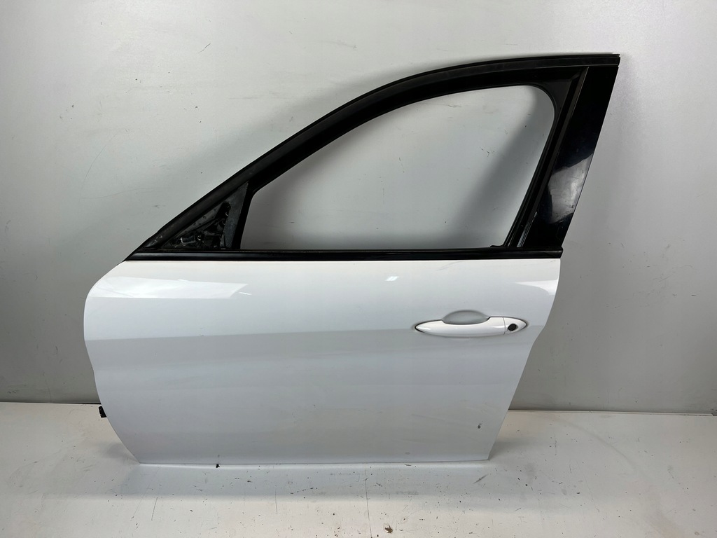 фото №1, Alfa romeo giulia дверь левая передние