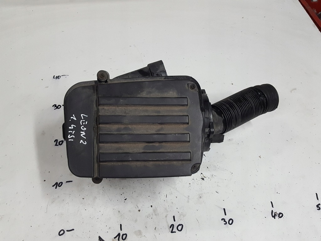 Купити Leon 2 2 04-08 1.4 tsi корпус фільтра повітря