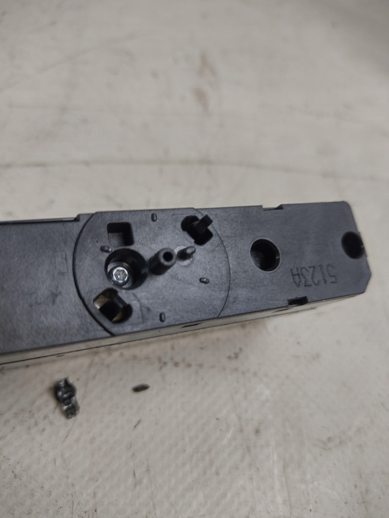 фото №6, Переключатель света аварийных opel zafira b 13100105