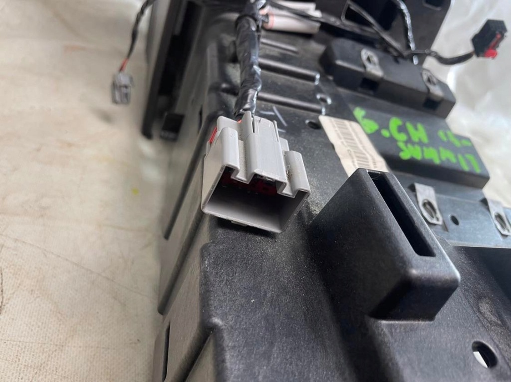 фото №11, Jeep grand cherokee 15- подлокотник туннель средний usa