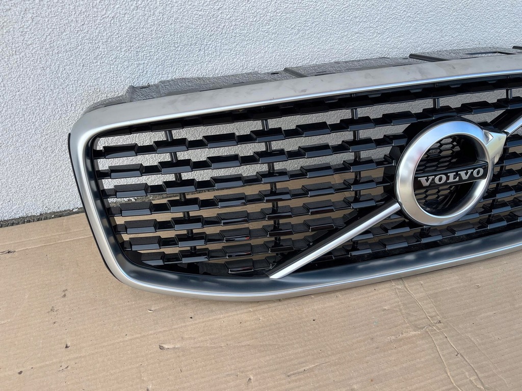 фото №6, Решётка радиатора решётка радиатора volvo xc60 ii r design хороший
