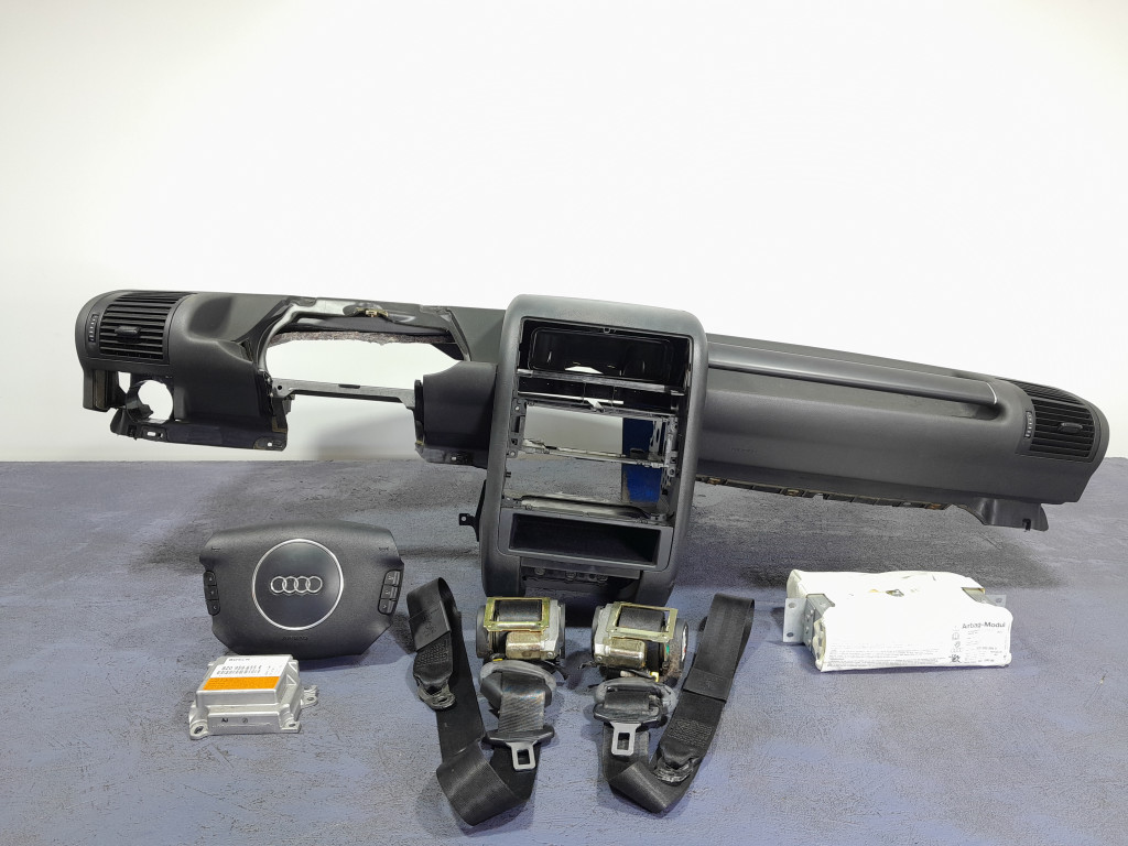 фото №1, Audi a2 панель приладів приладова панель приладів pulpit подушки безпеки ремені eu