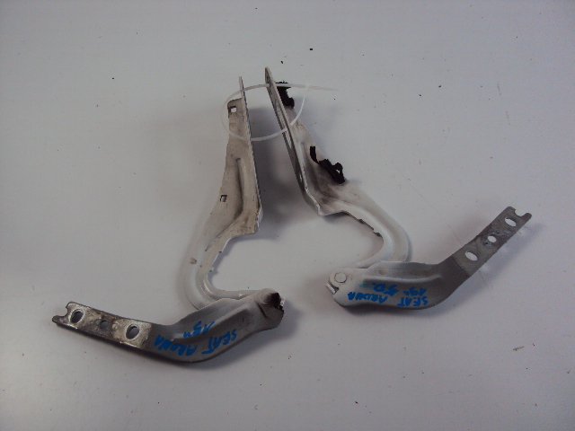 фото №1, Петлі капот seat arona 1.0 tsi 19 r