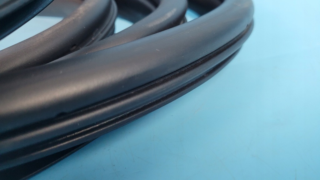 фото №6, Kia sportage v 23r прокладка кузовна двері лівий перед 82110-r2000