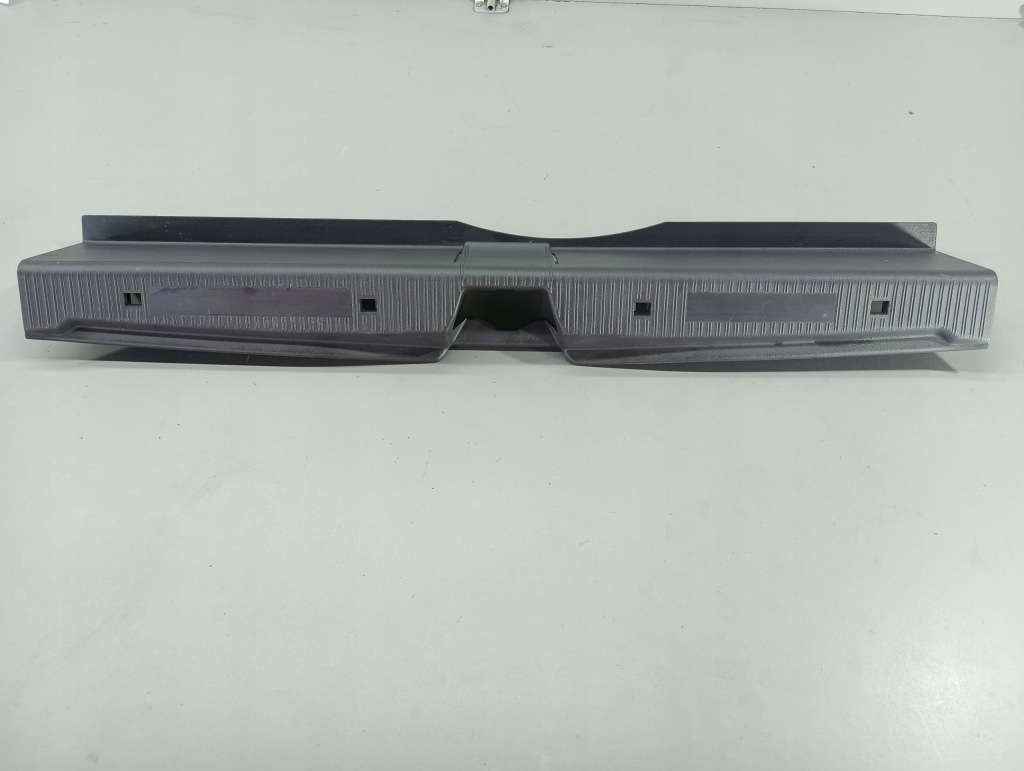 Купити Молдинг захист багажника mercedes a 168 w168 1686930091
