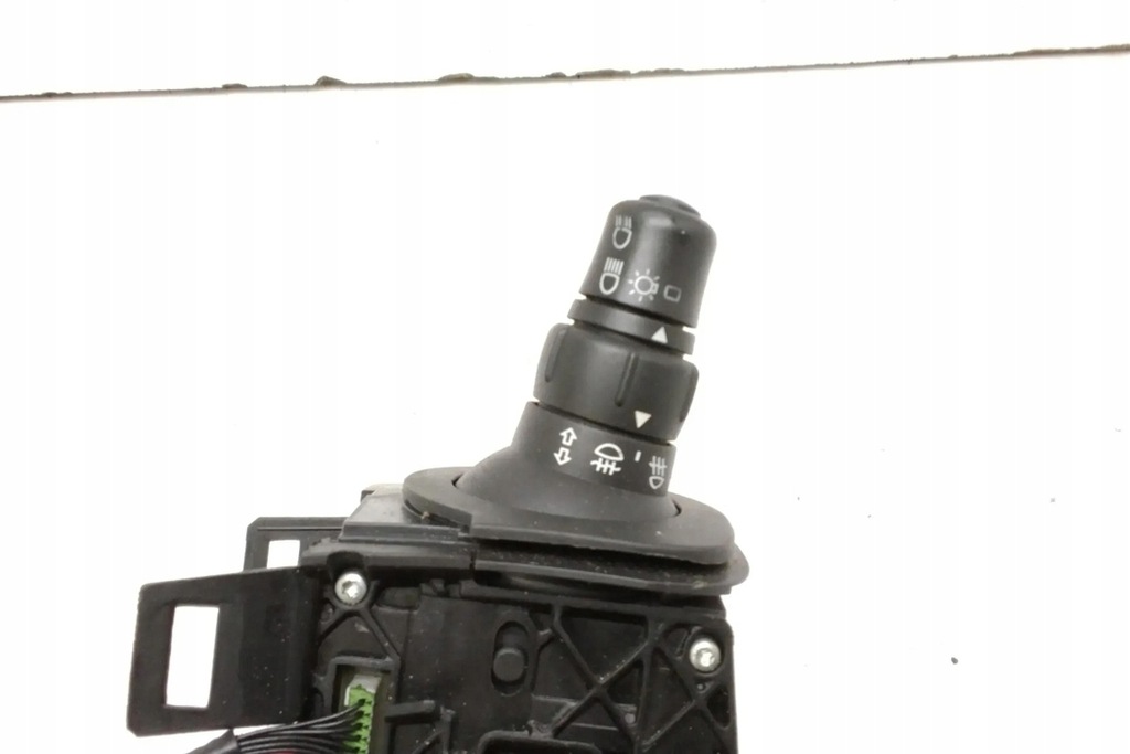 фото №7, Переключатели renault grand scénic ii jm0/1_ 8200127728 2.0l дизель 2007