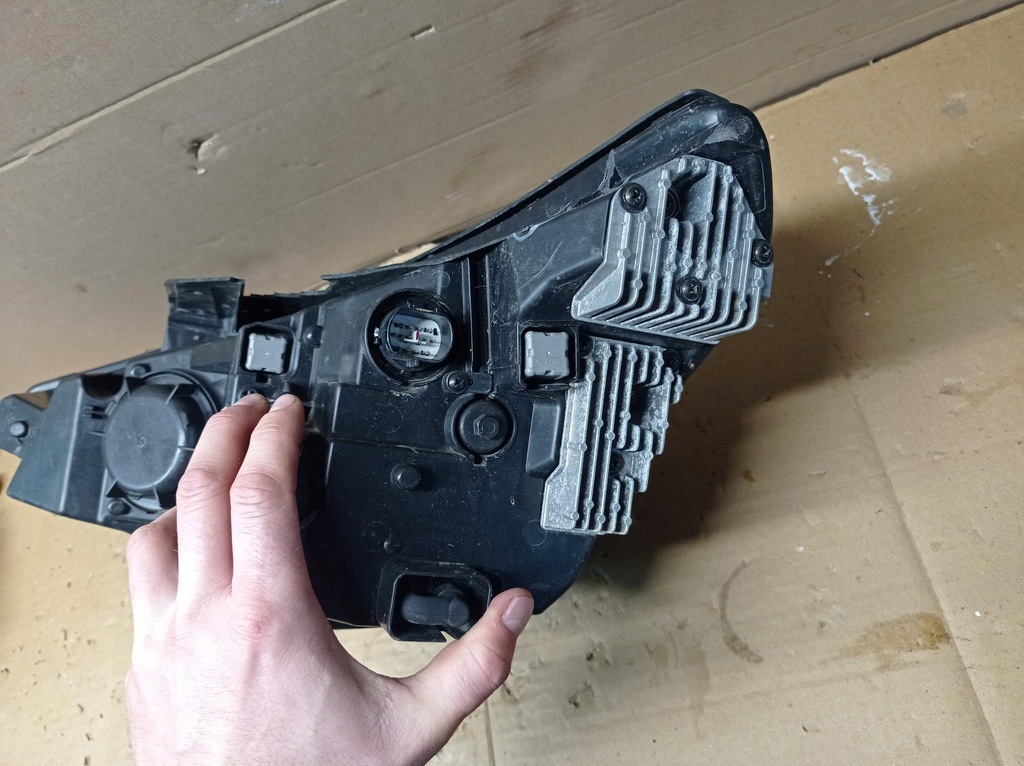 фото №9, Лампа фара правый hyundai i30 full led 20- eur