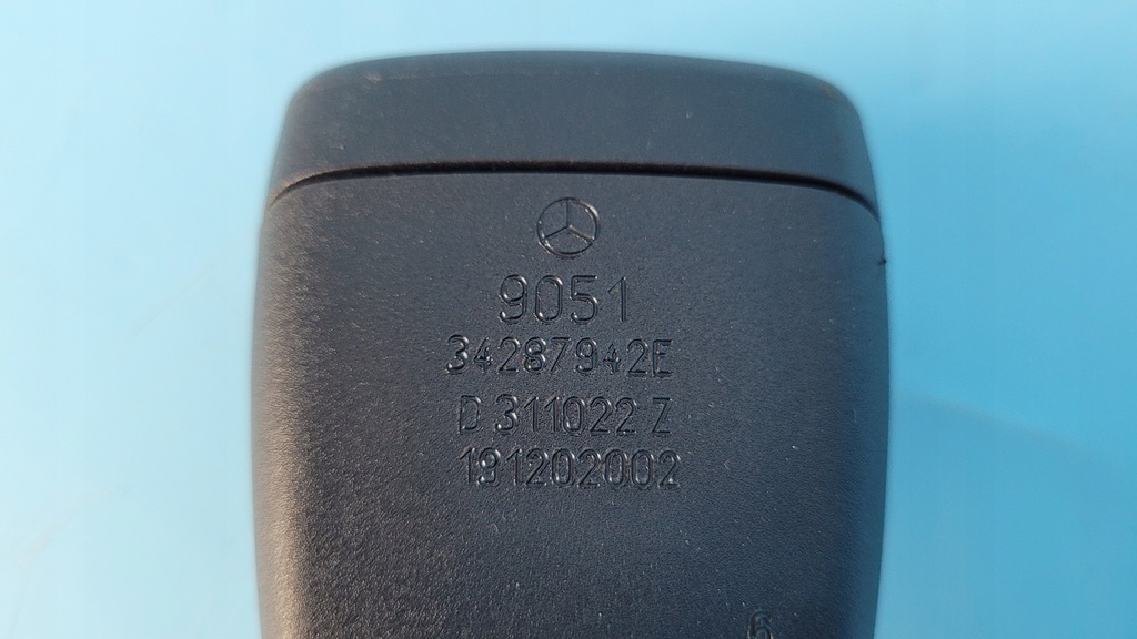 фото №12, Mercedes w206 защёлки поперечина безопасности сиденье задняя a2068605900