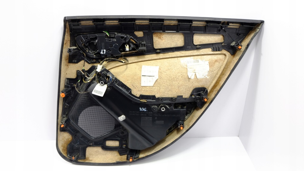 фото №6, Mercedes a-klasa w176 обивка обшивка дверь правый задняя