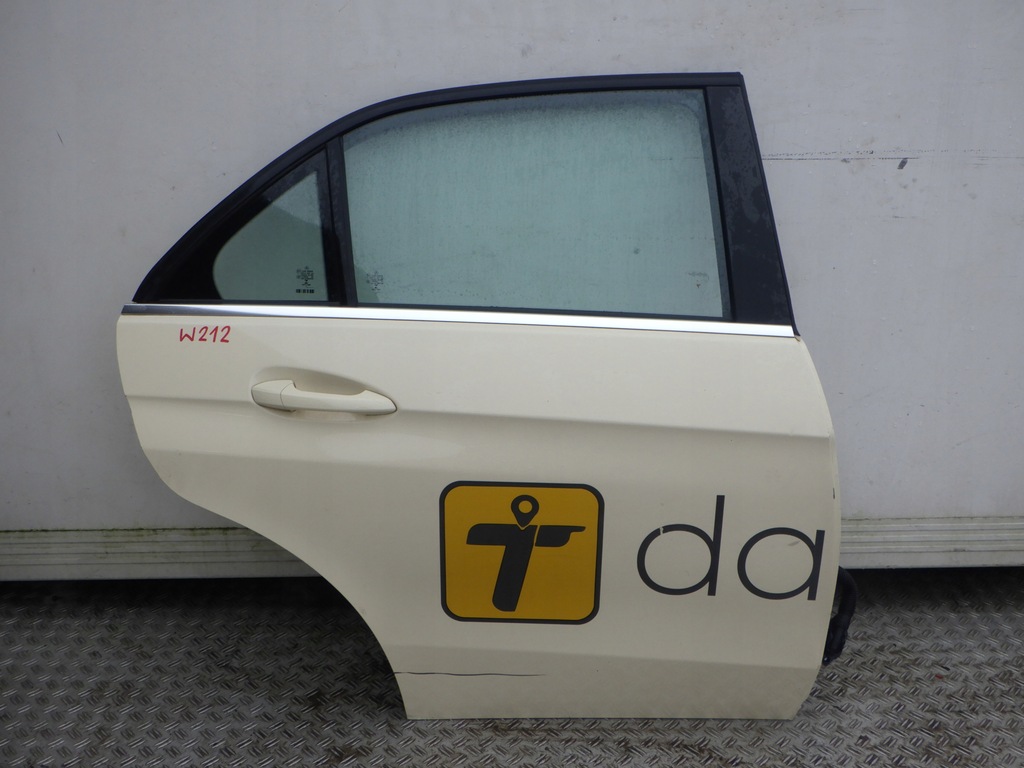 фото №1, Mercedes e-klasa w212 дверь задние задняя правое