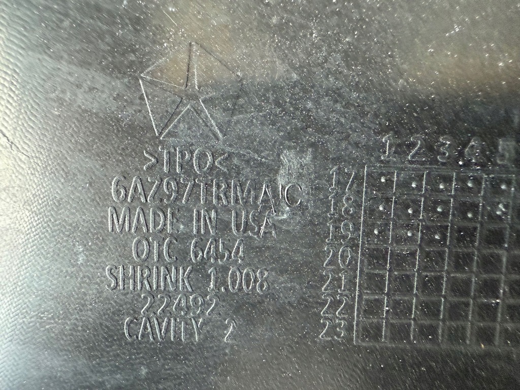 фото №13, Бампер jeep cherokee kl lift 2019 оригинал