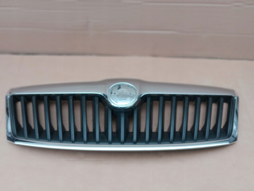 фото №1, Skoda octavia 2 ii решётка радиатора решётка радиатора 1z0853651c