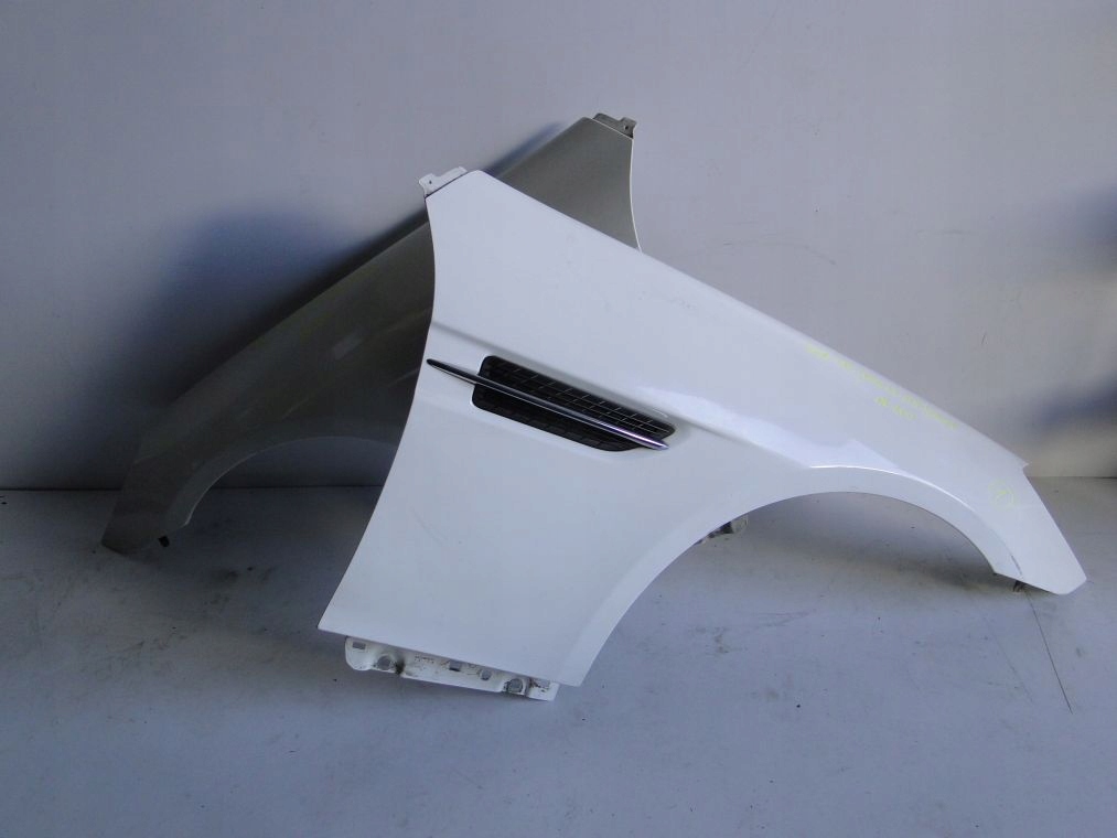 фото №2, Mercedes slk r172 крыло передний правый перед amg