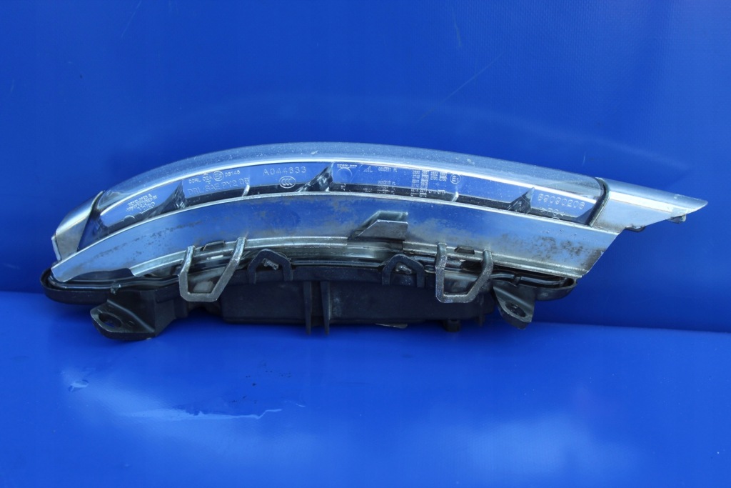 Противотуманная фара правый фара led drl mercedes cl w216 c216 w221 c218 lif a2218201856 Киев