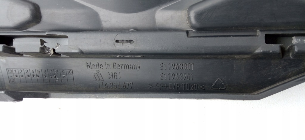 фото №15, Volkswagen id.4 id 4 19- решітка радіатора решітка нижня решітка радіатора бампера перед 11a853677