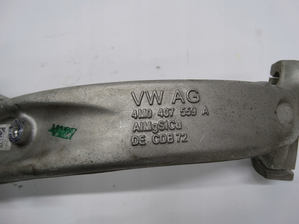 фото №16, Audi rsq8 4m левая поворотный кулак рычаги кронштейн 4m0407559a оригинальные