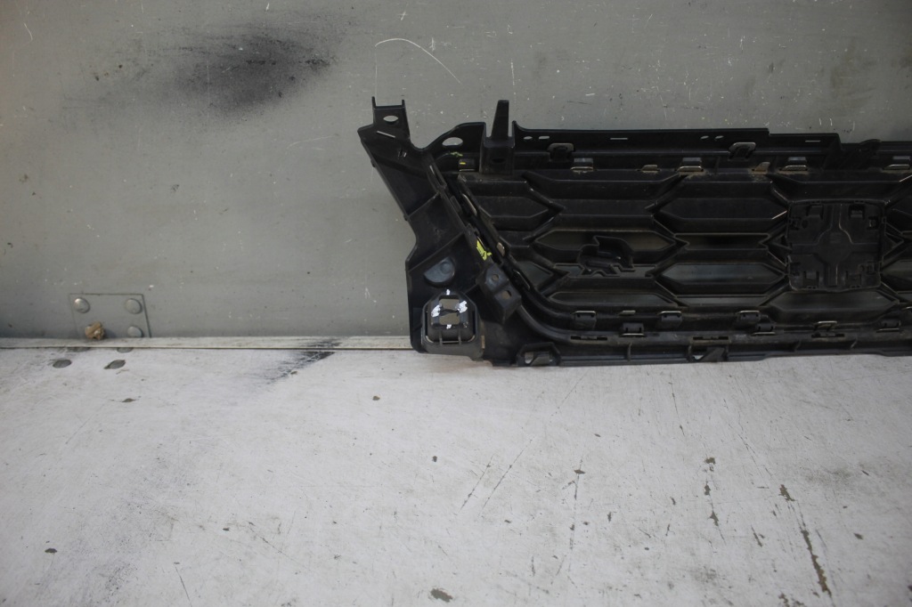 фото №4, Решітка радіатора seat ibiza fr 6f0853654e