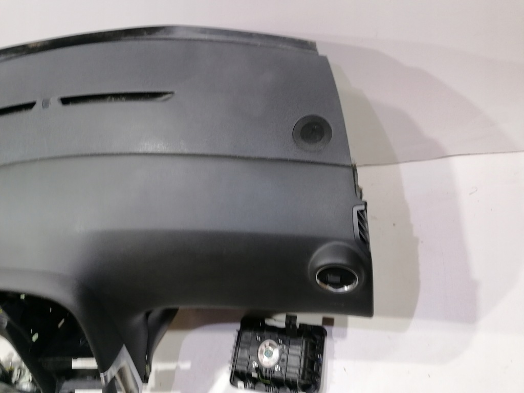 фото №8, Peugeot 3008 i панель приладів консоль подушка безпеки подушки безпеки ремені оригінал демонтаж