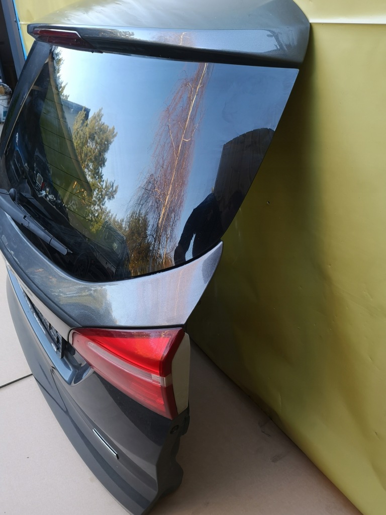 Ford focus mk3 рестайлінг  14-18 кришка багажника багажника kompletnakombi колір bf Недорого