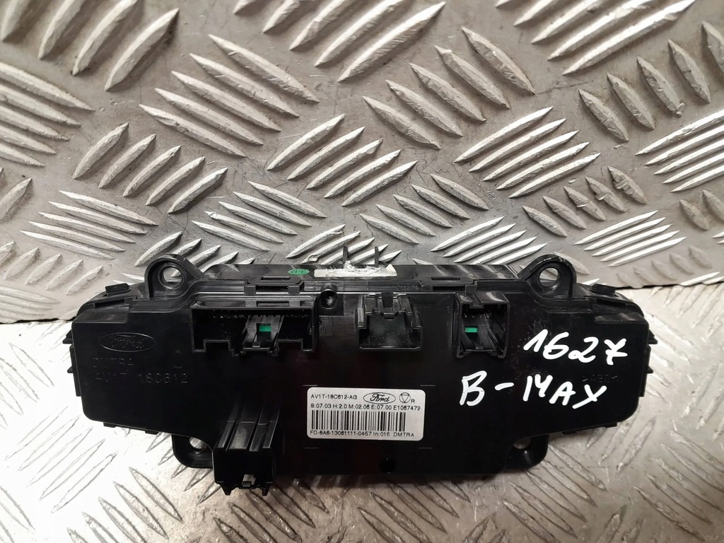 фото №6, Ford b-max панель обдув кондиционера av1t-18c612-ag