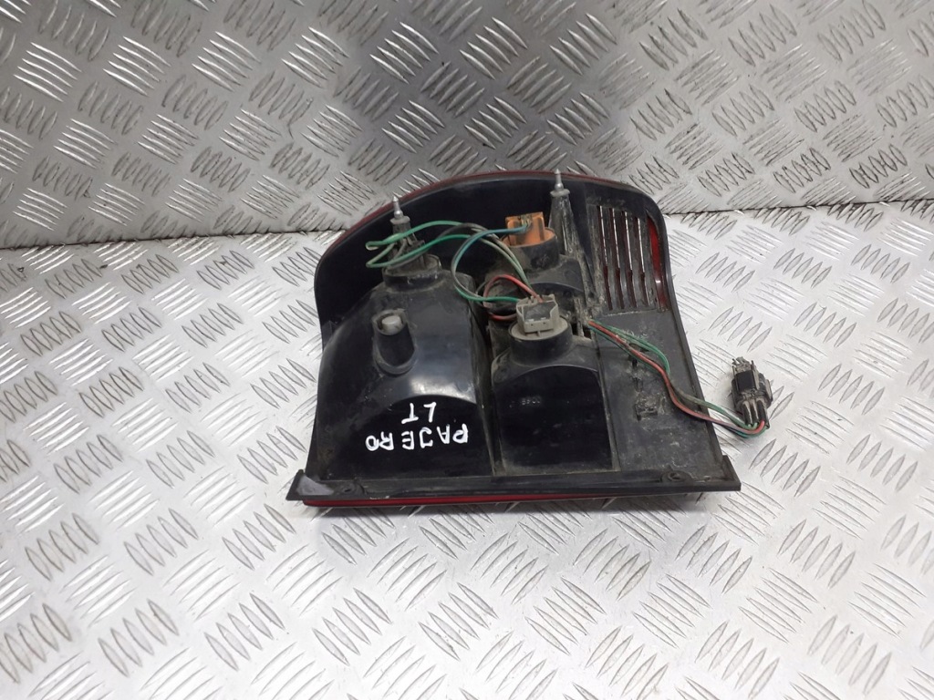 фото №4, Лампа ліва задня mitsubishi pajero pinin