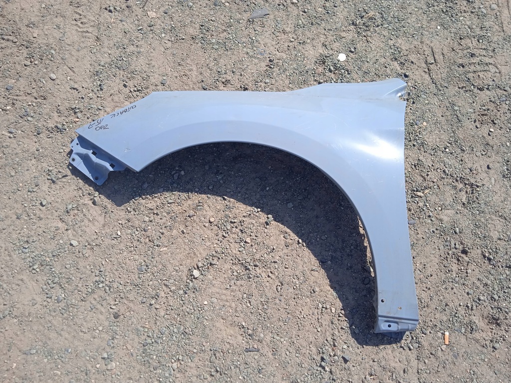 фото №1, Subaru outback v крыло левый передний