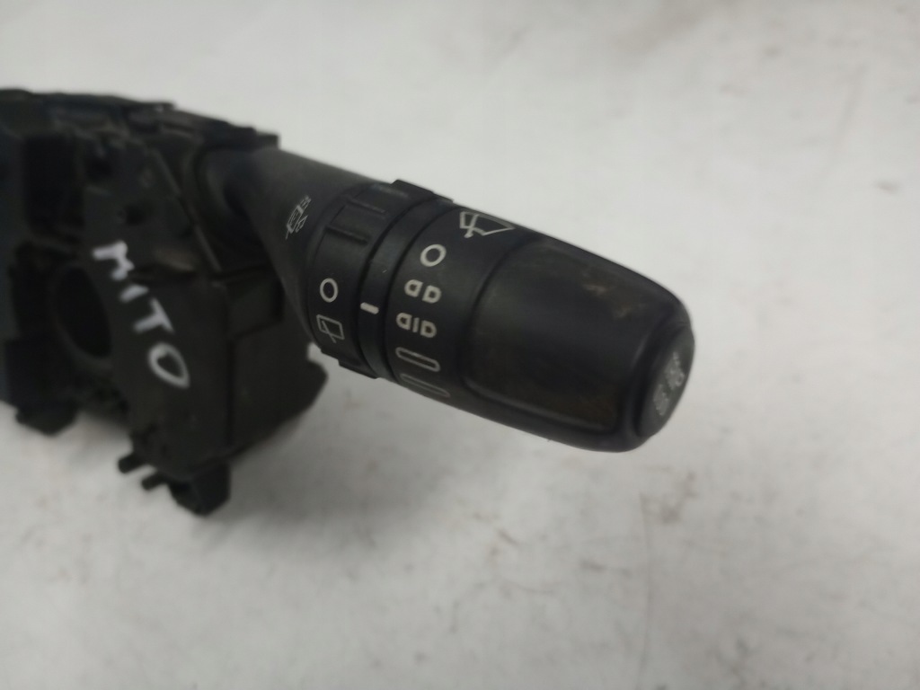 фото №3, Alfa romeo mito перемикач комбінований 86262000 europa